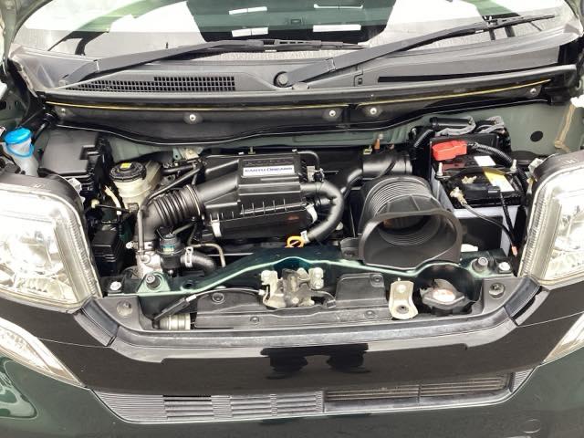 N-BOXカスタム 2トーンカラースタイルG・ターボLパッケージ キーレスエントリー パワーステアリング ナビTV パワーウィンドウ エアコン スマートキー ETC車載器 クルーズコントロール アイドリングストップ(17枚目)