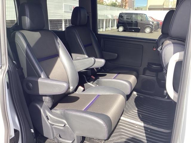 ステップワゴンスパーダ e:HEVスパーダG・EXホンダセンシング エアバック 地デジ クルコン サイドエアバッグ シ-トヒ-タ- 衝突軽減システム スマキー LEDランプ ABS キーレス フルオートエアコン ETC(14枚目)