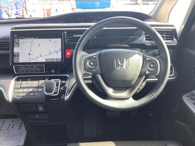 ステップワゴンスパーダ e:HEVスパーダG・EXホンダセンシング エアバック 地デジ クルコン サイドエアバッグ シ-トヒ-タ- 衝突軽減システム スマキー LEDランプ ABS キーレス フルオートエアコン ETC(15枚目)