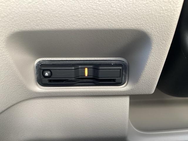 N-BOX ベースグレード 衝突軽減システム スマートキ- カーテンエアバック イモビライザー ECOモード 横滑り防止 オートクルーズ LEDヘッドライト キーフリー 地デジ パワーステアリング オートエアコン(24枚目)