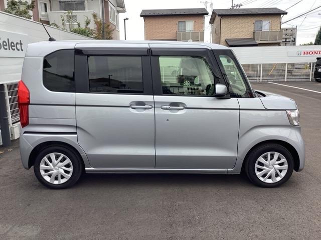 N-BOX L 衝突回避支援ブレーキ ドラレコ付 PW パワステ Sヒーター スマ-トキ- Bカメ 地デジTV ナビ&TV サイドエアバック 横滑り防止 ETC車載器 整備記録簿 LEDライト エアコン付き(4枚目)