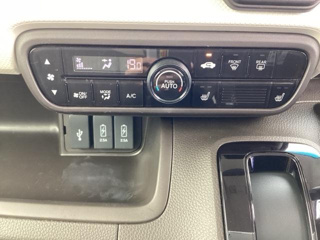 N-BOX L 衝突回避支援ブレーキ ドラレコ付 PW パワステ Sヒーター スマ-トキ- Bカメ 地デジTV ナビ&TV サイドエアバック 横滑り防止 ETC車載器 整備記録簿 LEDライト エアコン付き(28枚目)