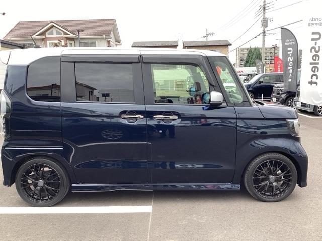 N-BOXカスタム Lターボ 地デジチューナー 衝突軽減ブレーキサポート LEDヘッドライ アイドリングS ターボエンジン PS カーテンエアバック シートヒータ エアバック スマートキープッシュスタート AAC ABS(4枚目)