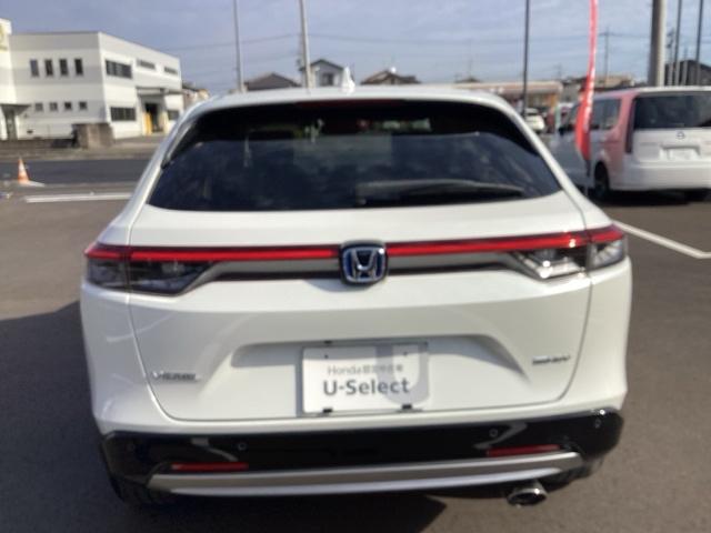 ヴェゼル e:HEVZ 衝突回避支援ブレーキ機能 パノラミックビューモニター スマキ Pトランク フルオートエアコン Dレコ エアバッグ 両席エアバック Rカメ パワーウィンドウ LEDランプ ソナー ABS(3枚目)