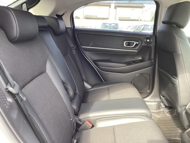 ヴェゼル e:HEVZ 衝突回避支援ブレーキ機能 パノラミックビューモニター スマキ Pトランク フルオートエアコン Dレコ エアバッグ 両席エアバック Rカメ パワーウィンドウ LEDランプ ソナー ABS(14枚目)