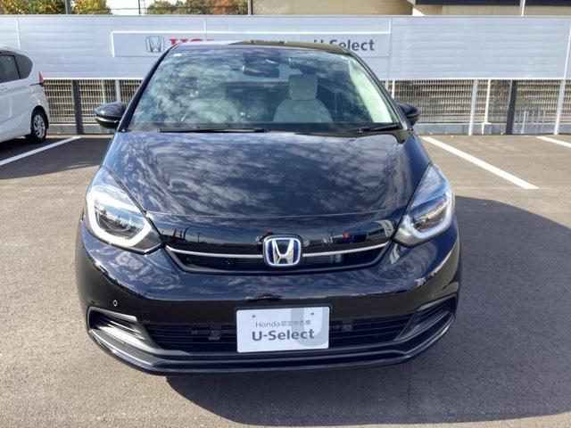 フィット e:HEVホーム 前後誤発進抑制機能 クリソナ 助手席エアバッグ 運転席エアバッグ アイドリングストップ LEDライト バックカメラ ABS サイドエアバッグ オートクルーズコントロール フルセグTV(2枚目)