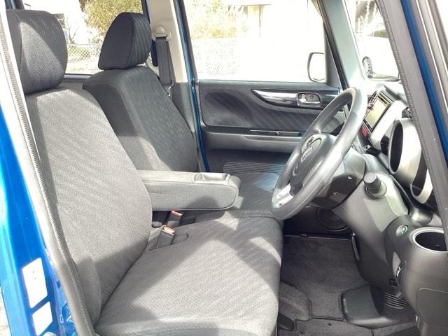 N-BOXカスタム 2トーンカラースタイルG・Aパッケージ ワンセグ 盗難防止装置 ESC スマートキープッシュスタート サイドエアバッグ オートエアコン アイドリングストップ キーフリー ベンチシート ABS DVD(16枚目)