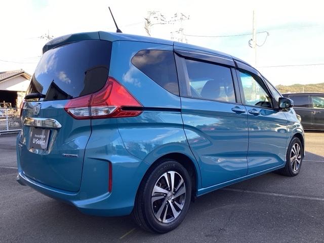 フリードハイブリッド ハイブリッド・EX 地デジフルセグTV シ-トヒ-タ- リヤカメラ LEDライト フルオートエアコン ABS DVD再生可 サイドエアバッグ キーフリー アイドリングストップ ナビ&TV 禁煙(7枚目)