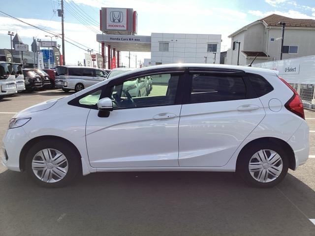 フィット 13G・Lホンダセンシング ETC車載器 サイドカーテンエアバック リアカメラ エアバック パワーウインドウ 記録簿 キーフリーシステム LEDライト オートエアコン VSA クルコン 盗難防止(5枚目)