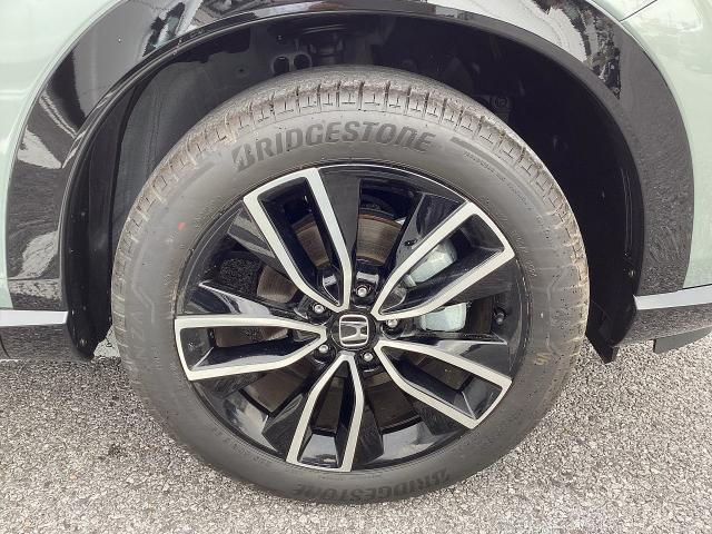 ヴェゼル e:HEVZ・PLaYパッケージ オートクルーズコントロール アイドリングストップ LEDヘッド 電動テールゲート 衝突被害軽減システム リヤカメラ フルセグテレビ 横滑り防止装置 ETC(34枚目)