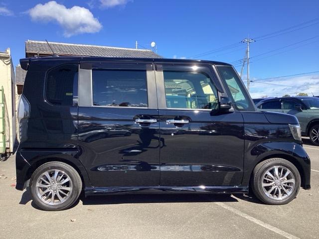 N-BOXカスタム G・Lターボホンダセンシング Bモニタ クルーズコントロール ナビTV キーレスエントリー VSA ベンチS LEDランプ 助手席エアバック ターボモデル ワンセグテレビ PW サイドSRS PS(8枚目)