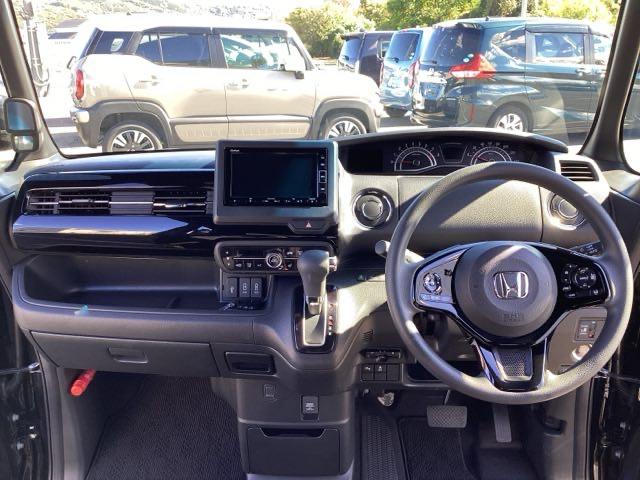 N-BOXカスタム G・Lターボホンダセンシング Bモニタ クルーズコントロール ナビTV キーレスエントリー VSA ベンチS LEDランプ 助手席エアバック ターボモデル ワンセグテレビ PW サイドSRS PS(12枚目)