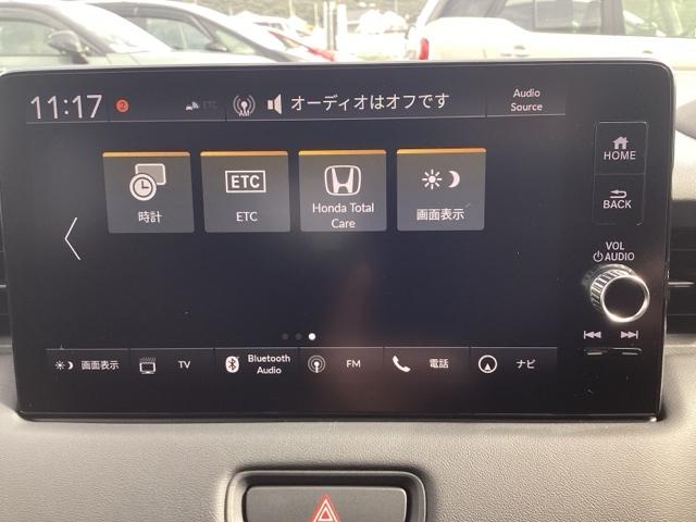 ヴェゼル ｅ：ＨＥＶＺ　衝突回避支援ブレーキ機能　パノラミックビューモニター　スマキ　Ｐトランク　フルオートエアコン　エアバッグ　両席エアバック　Ｒカメ　パワーウィンドウ　ＬＥＤランプ　ソナー　クルーズＣ（22枚目）