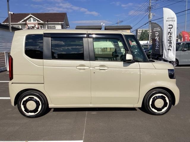 N-BOX ベースグレード 衝突軽減システム スマートキ- カーテンエアバック イモビライザー ECOモード 横滑り防止 オートクルーズ LEDヘッドライト キーフリー 地デジ パワーステアリング オートエアコン(4枚目)