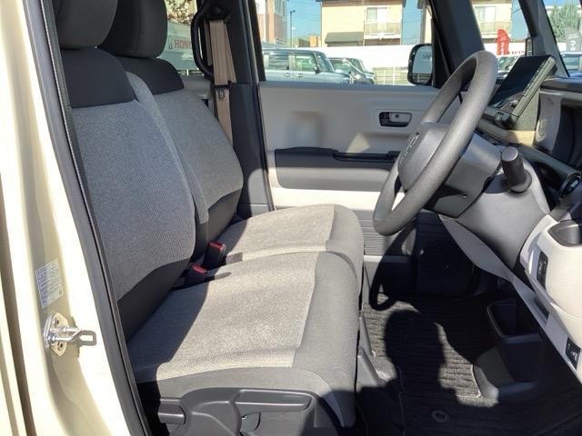 N-BOX ベースグレード 衝突軽減システム スマートキ- カーテンエアバック イモビライザー ECOモード 横滑り防止 オートクルーズ LEDヘッドライト キーフリー 地デジ パワーステアリング オートエアコン(13枚目)