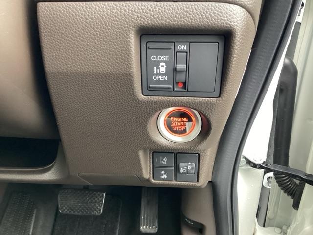 Ｎ－ＢＯＸ Ｌ　衝突回避支援ブレーキ　Ｉ－ＳＴＯＰ　クリソナ　ＰＷ　パワステ　スマ－トキ－　Ｂカメ　地デジＴＶ　ナビ＆ＴＶ　サイドエアバック　横滑り防止　ＥＴＣ車載器　ＬＥＤライト　エアコン付き　ＤＶＤ　盗難防止（29枚目）