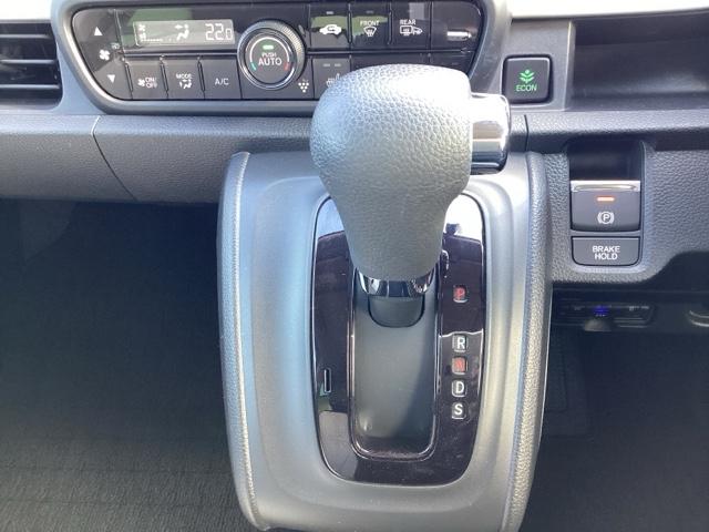 N-ONE オリジナル Rカメラ パーキングセンサー シ-トヒ-タ- LEDヘッドライト 横滑り防止 サイドエアバッグ エアコン パワーステアリング ABS DVD クルーズコントロール スマートキー エアバッグ(11枚目)