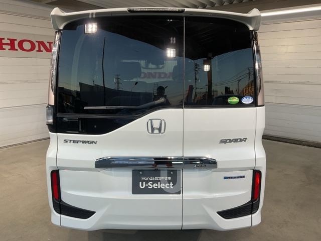 ステップワゴンスパーダ スパーダハイブリッドＧホンダセンシング　ＣＭＢＳ　リヤカメラ　スマキー　Ａストップ　ＥＳＣ　両側自動ドア　オートエアコン　禁煙　ＬＥＤヘッドライト　クルーズコントロール　地デジ　ＥＴＣ車載器（6枚目）