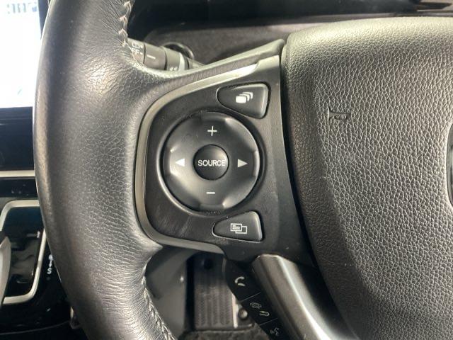 ステップワゴンスパーダ スパーダハイブリッドＧホンダセンシング　ＣＭＢＳ　リヤカメラ　スマキー　Ａストップ　ＥＳＣ　両側自動ドア　オートエアコン　禁煙　ＬＥＤヘッドライト　クルーズコントロール　地デジ　ＥＴＣ車載器（32枚目）