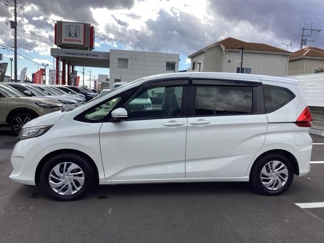 フリード G・ホンダセンシング Fセグ 追突被害軽減ブレーキ iストップ Wエアバッグ パワーウィンドウ アクティブクルーズコントロール スマートキ カラーバックモニター VSA エアコン セキュリティアラーム(5枚目)
