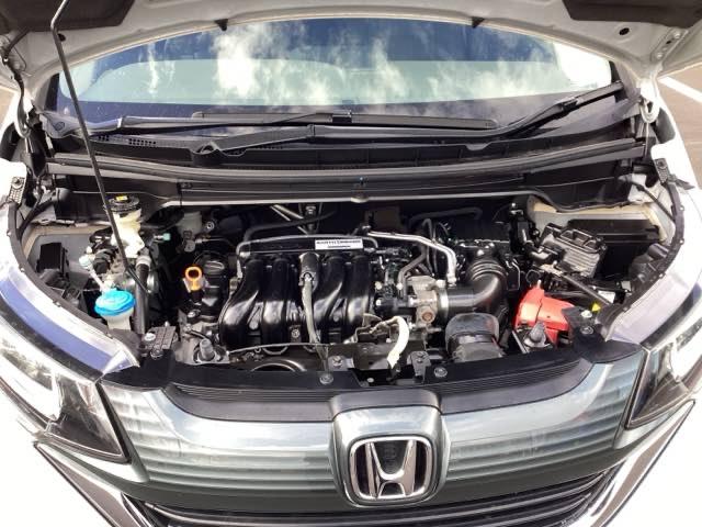 フリード G・ホンダセンシング Fセグ 追突被害軽減ブレーキ iストップ Wエアバッグ パワーウィンドウ アクティブクルーズコントロール スマートキ カラーバックモニター VSA エアコン セキュリティアラーム(17枚目)