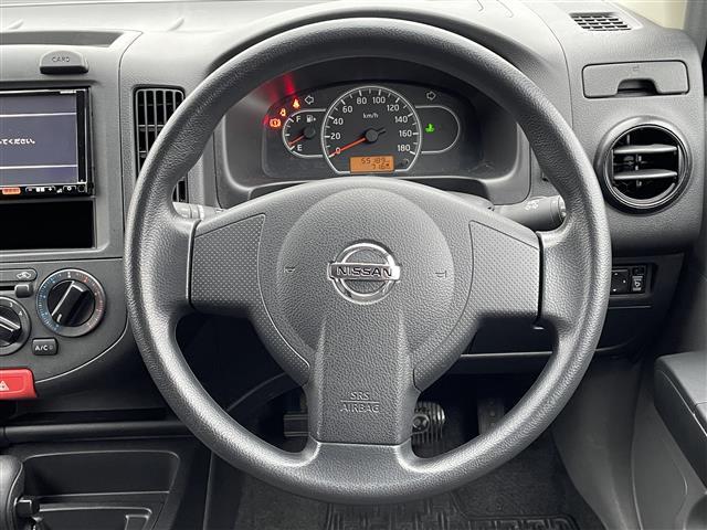 ＮＶ１５０ＡＤ エキスパートＧＸ　４ＷＤ　インテリジェント　エマージェンシーブレーキ　ヒルスタートアシスト　踏み間違い衝突防止アシスト　ＬＤＷ（車線逸脱警報）　ドライブレコーダー　純正ナビ（4枚目）