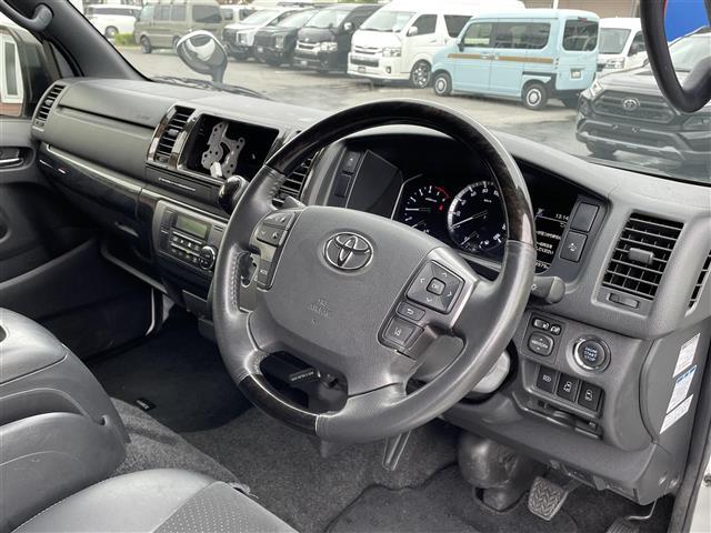 ハイエースバン スーパーＧＬ　ダーク　プライムＩＩ　４ＷＤ　モデリスタエアロ　両側パワースライドドア　ＥＴＣ　ハーフレザーシート　デジタルインナーミラー　ドライブレコーダー　１００Ｖ電源（30枚目）