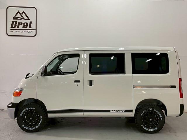 タウンエースバン ＧＬ　１４ＡＷ　エクストリームＪ　ＸＪ０７　マキシス　バックショット　エスペリア　リフトアップキット　ラムエース　フェイスチェンジキット　ＨＩＰＰＯＣＡＲリアウィンドウパネル　ＲＡＭ　ＡＣＥ　サイドデカール（22枚目）