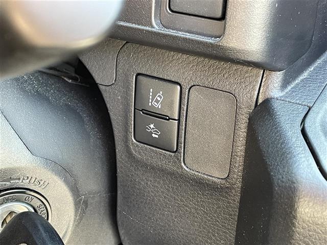 プロボックス ハイブリッドF 純正ナビ CD/DVD/Blutooth フルセグTV バックカメラ INNOベースキャリア ドライバー席シートヒーター 純正前方ドラレコ 100V電源 ETC 全席パワーウインドウ 純正マット(8枚目)