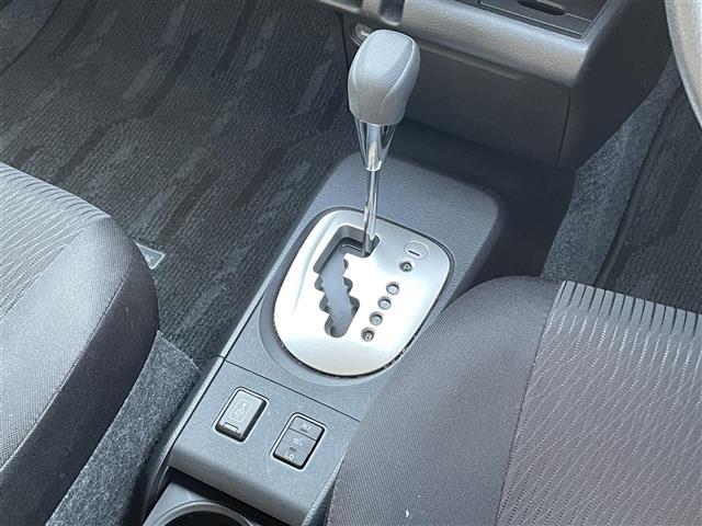 プロボックス ハイブリッドF 純正ナビ CD/DVD/Blutooth フルセグTV バックカメラ INNOベースキャリア ドライバー席シートヒーター 純正前方ドラレコ 100V電源 ETC 全席パワーウインドウ 純正マット(10枚目)