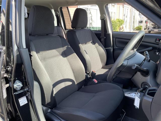 プロボックス ハイブリッドF 純正ナビ CD/DVD/Blutooth フルセグTV バックカメラ INNOベースキャリア ドライバー席シートヒーター 純正前方ドラレコ 100V電源 ETC 全席パワーウインドウ 純正マット(12枚目)