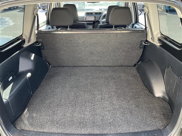 プロボックス ハイブリッドF 純正ナビ CD/DVD/Blutooth フルセグTV バックカメラ INNOベースキャリア ドライバー席シートヒーター 純正前方ドラレコ 100V電源 ETC 全席パワーウインドウ 純正マット(14枚目)