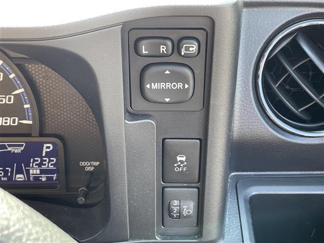 プロボックス ハイブリッドF 純正ナビ CD/DVD/Blutooth フルセグTV バックカメラ INNOベースキャリア ドライバー席シートヒーター 純正前方ドラレコ 100V電源 ETC 全席パワーウインドウ 純正マット(32枚目)