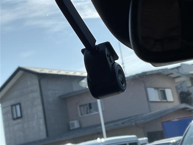 プロボックス ハイブリッドF 純正ナビ CD/DVD/Blutooth フルセグTV バックカメラ INNOベースキャリア ドライバー席シートヒーター 純正前方ドラレコ 100V電源 ETC 全席パワーウインドウ 純正マット(33枚目)