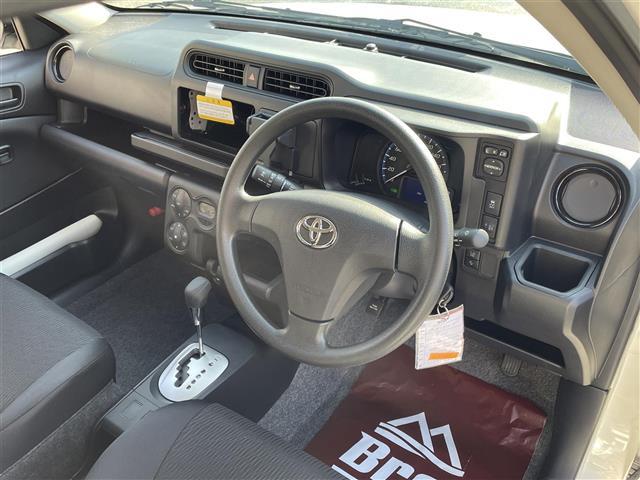 プロボックス ハイブリッドF 登録済未使用車 カラードバンパー トヨタセーフティセンス オートライト バックカメラ(25枚目)