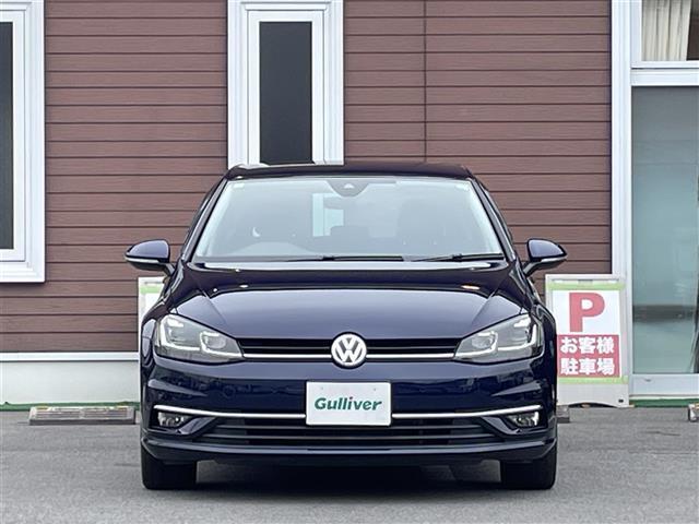 ゴルフ ＴＳＩハイライン　マイスター　黒革シート　純正ナビ　ＣＤ／ＤＶＤ／Ｂｌｕｔｏｏｔｈ　バックカメラ　エマージェンシーブレーキ　レーンキープアシスト　アダクティブクルーズコントロール　ブラインドスポットディテクション　Ｐアシスト（19枚目）