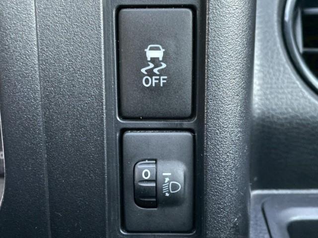 プロボックス ハイブリッドＦ　１４ＡＷ　パンドラ　デザートテック　ＬＣ８　トーヨー　オープンカントリーＲ／Ｔ　ヘッドライトカバー　テールカバー　Ｂｒａｔオリジナルブルバー　リフトアップキット　ルーフラック　ＬＥＤヘッドライト（11枚目）