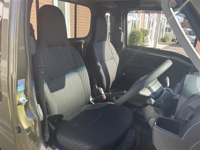 ハイゼットトラック ジャンボ　エクストラ　パートタイム４ＷＤ　リアデフロック　コーナーセンサー　ＬＥＤヘッドライト　サイドバイザー　作業等　ラバーマット　アイドリングストップ（11枚目）