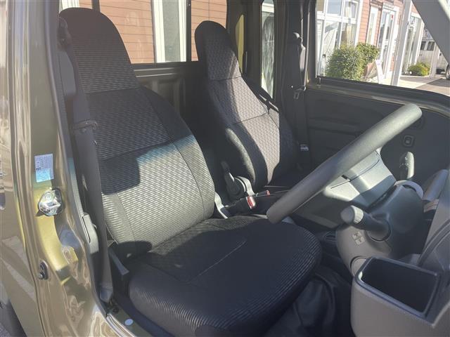 ハイゼットトラック ジャンボ　エクストラ　パートタイム４ＷＤ　リアデフロック　コーナーセンサー　ＬＥＤヘッドライト　サイドバイザー　作業等　ラバーマット　アイドリングストップ（12枚目）