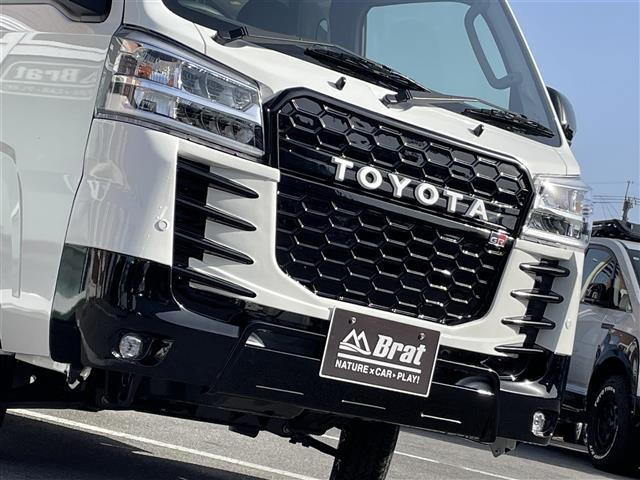 ハイゼットトラック ジャンボ　エクストラ　ＣＲＯＳＳ　ＣＲＵＩＳＥＲフェイスバンパー　パートタイム４ＷＤ　コーナーセンサー　ＬＥＤヘッドライト　フォグランプ　作業灯　スマートアシスト（11枚目）