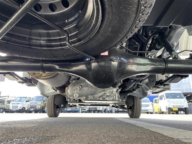 ハイゼットトラック ジャンボ　エクストラ　ＣＲＯＳＳ　ＣＲＵＩＳＥＲフェイスバンパー　パートタイム４ＷＤ　コーナーセンサー　ＬＥＤヘッドライト　フォグランプ　作業灯　スマートアシスト（25枚目）