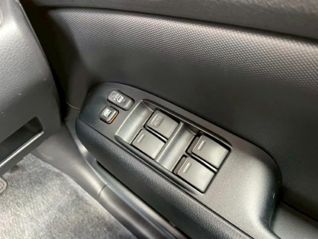 プロボックス Ｆ　デイトナスタイルホイールキャップ　Ｂｒａｔオリジナルリフトアップキット　ステルス　フロントグリル　ＴＯＹＯＴＡエンブレム　ヘッドライトカバー　テールランプカバー　Ｂｒａｔオリジナルシートカバー（10枚目）