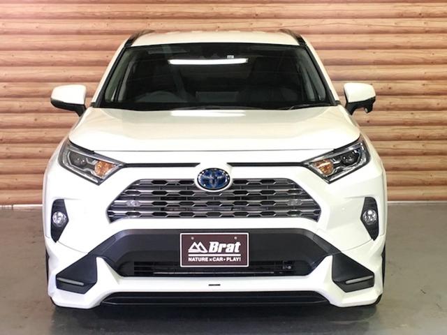 ハイブリッドG 4WD 禁煙車 ワンオーナー トヨタセーフティー TRDフルエアロ ルーフレール 黒革 パワーバックドア レーダークルーズ プリクラッシュ シートヒーター 置くだけ充電 ハンドルヒーター 車線逸脱警報(12枚目)