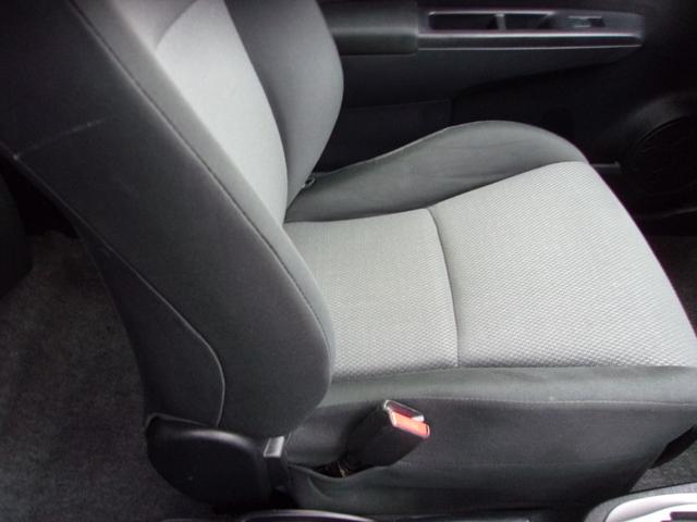 ヴィッツ Ｆ　スマイルエディション　純正ナビ　地デジ　ＥＴＣ　ドラレコ　プッシュスタート　スマートキー　スペアキー（15枚目）