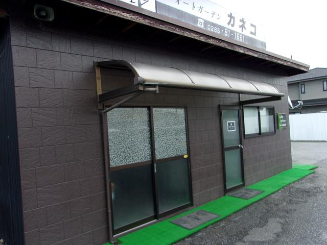 ヴィッツ Ｆ　スマイルエディション　純正ナビ　地デジ　ＥＴＣ　ドラレコ　プッシュスタート　スマートキー　スペアキー（24枚目）