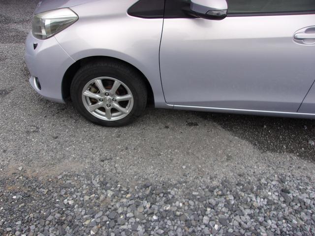 ヴィッツ Ｆ　スマイルエディション　純正ナビ　地デジ　ＥＴＣ　ドラレコ　プッシュスタート　スマートキー　スペアキー（30枚目）