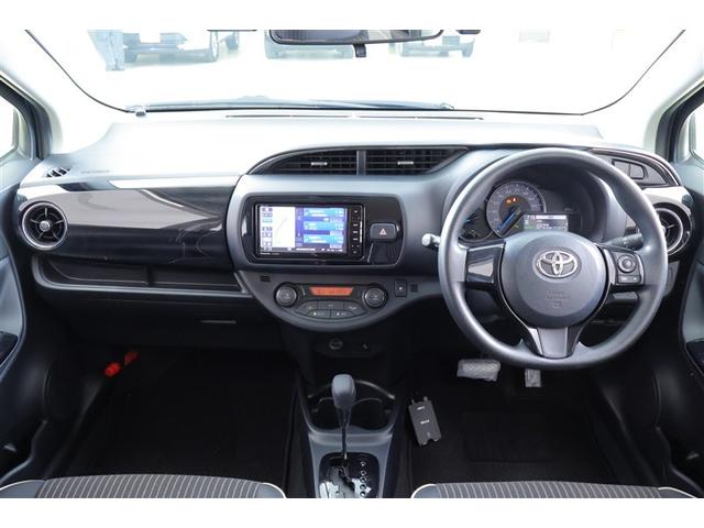 運転席・助手席エアーバック標準装備、もしもの時乗っている人を守ります。でもシートベルトは忘れずに締めてください。