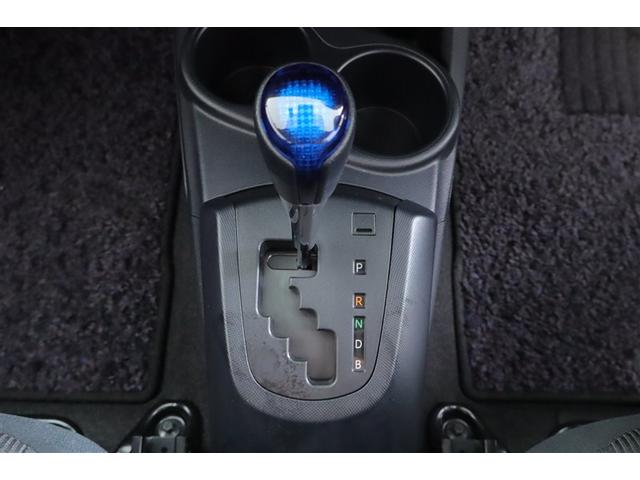 アクア Ｓスタイルブラック　フルセグ　メモリーナビ　ＤＶＤ再生　ミュージックプレイヤー接続可　バックカメラ　衝突被害軽減システム　ＥＴＣ　ドラレコ　記録簿（6枚目）