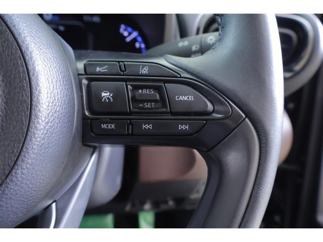 ヤリスクロス ハイブリッドZ 4WD ミュージックプレイヤー接続可 バックカメラ 衝突被害軽減システム ETC ドラレコ LEDヘッドランプ 記録簿(17枚目)