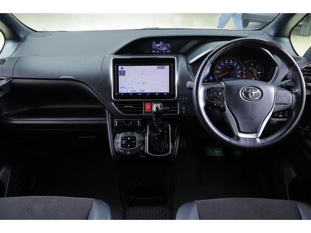 ノア Ｓｉ　ダブルバイビーＩＩＩ　フルセグ　メモリーナビ　ＤＶＤ再生　ミュージックプレイヤー接続可　後席モニター　バックカメラ　衝突被害軽減システム　ＥＴＣ　ドラレコ　両側電動スライド　ＬＥＤヘッドランプ　乗車定員７人　３列シート（4枚目）